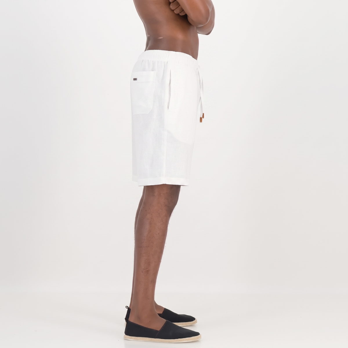 Relaxed Fit Shorts - Solid White